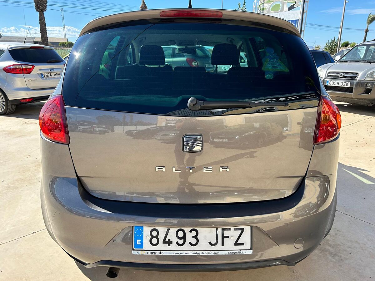 SEAT ALTEA I-TECH 1.6 TDI AUTO SPANISH LHD IN SPAIN 61000 MILES SUPERB 2015